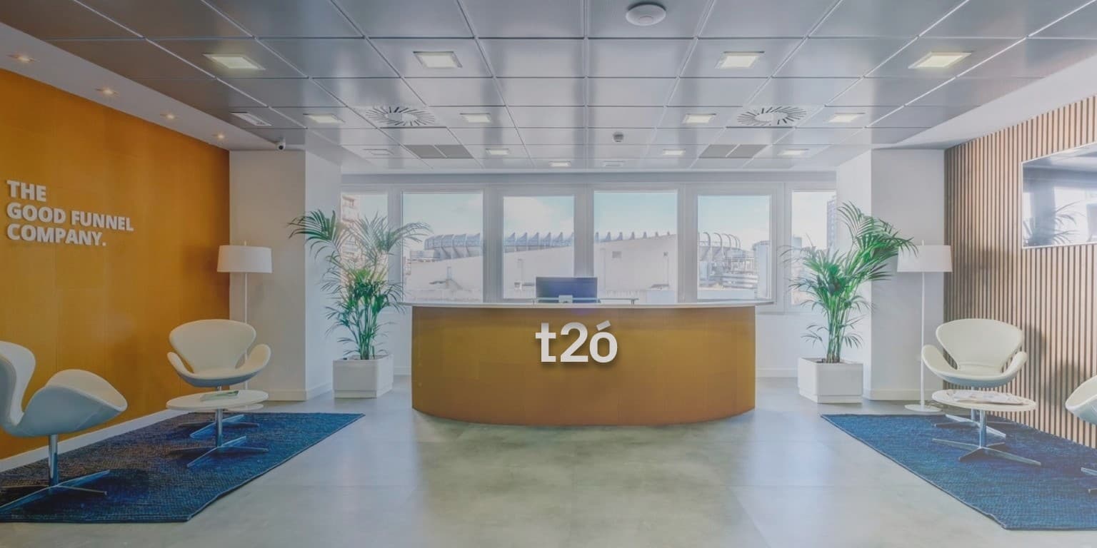 t2ó ONE image 1