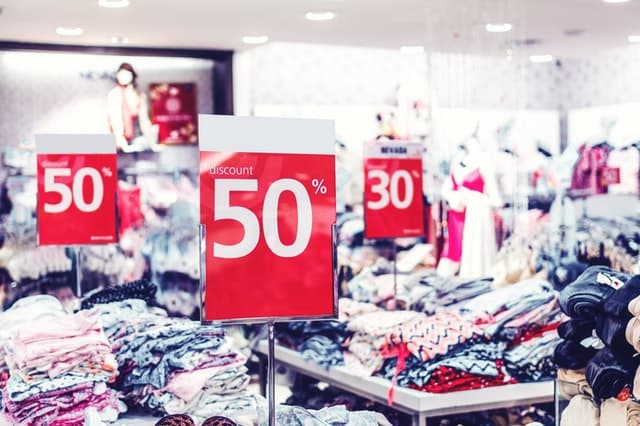 POS and Salesforce CRM: A Perfect Pair For Retailers